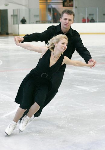 Dorota i Mariusz Siudkowie podczas treningu na warszawskim Torwarze, w grudniu 2006. Fot. Łukasz Grochala/Newspix.pl