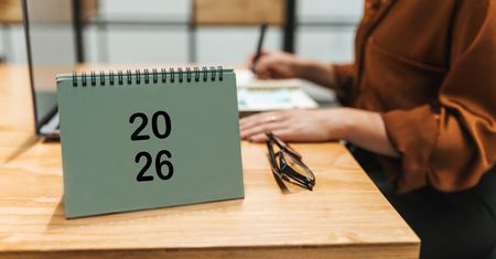 Długie weekendy w 2026. Krótka majówka, za to mocny koniec roku