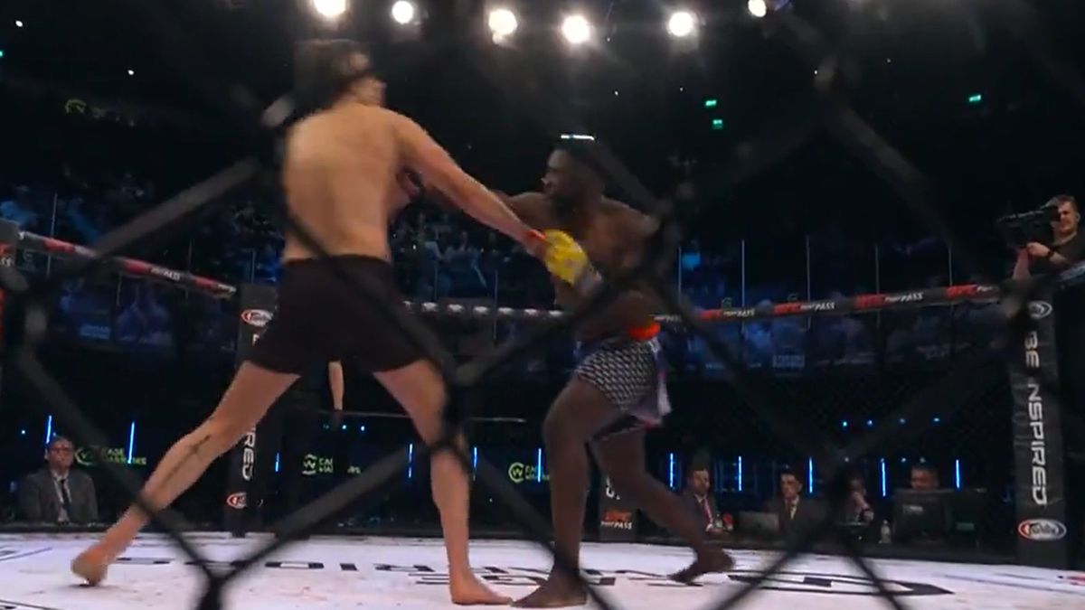 Twitter / CageWarriors / Na zdjęciu: Yannick Bahati szybko znokautował Charlesa Joynera