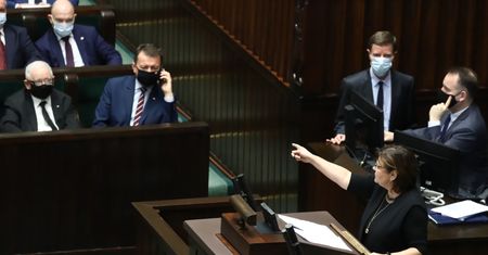 Sejm. Posłanka PO wywołała Kaczyńskiego. Prezes PiS od razu jej odpowiedział