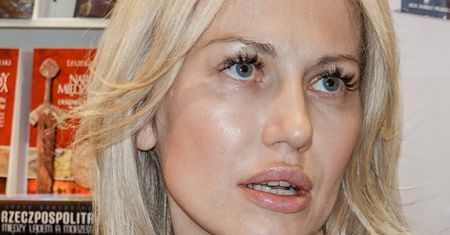 Magdalena Ogórek w szpitalu. Pokazała zdjęcie z różańcem