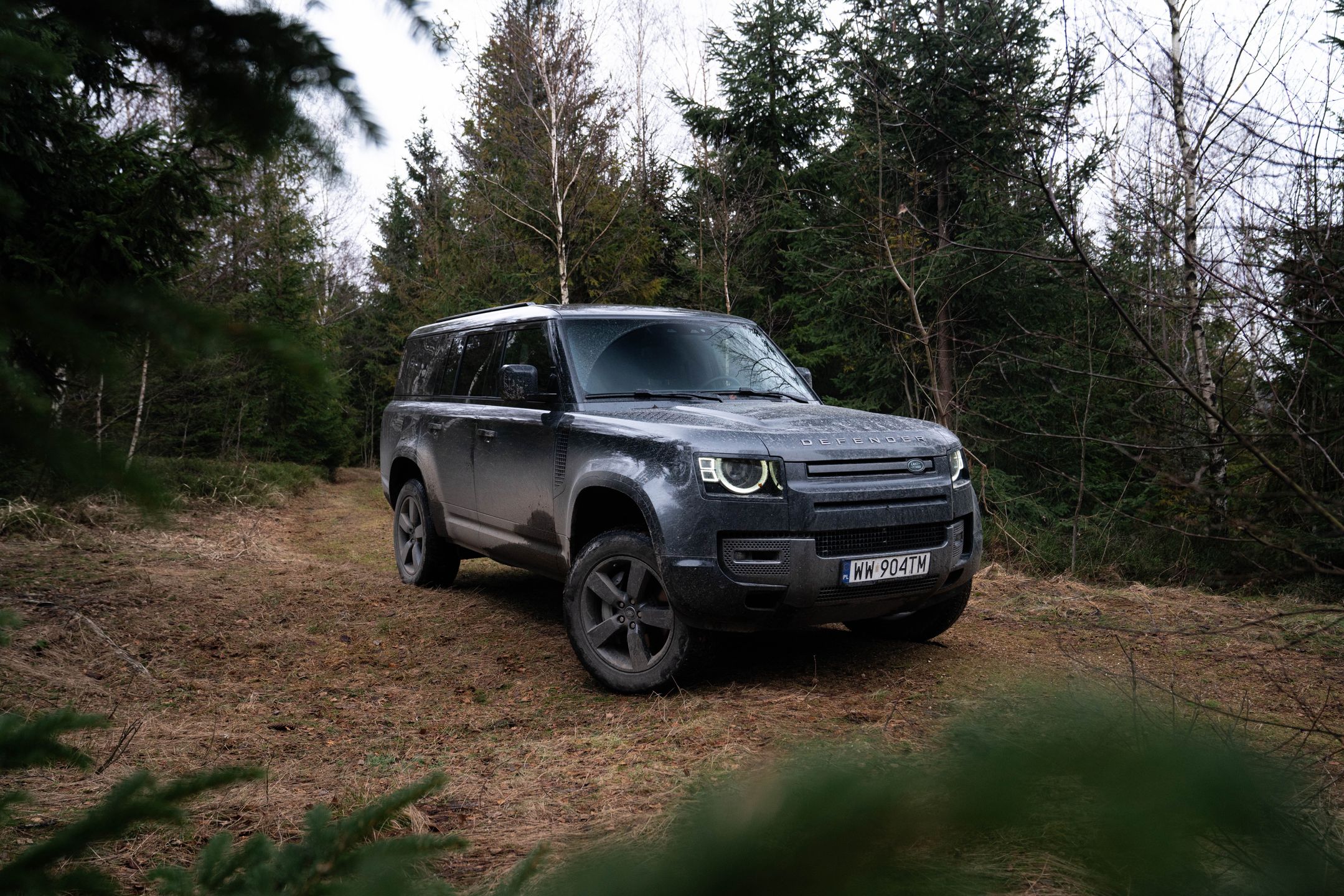Land Rover Defender 130 Outbound