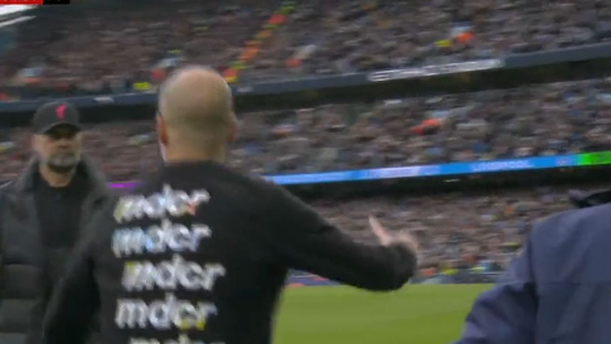 To był wielki hit w Anglii. Trenerzy wpadli sobie w ramiona