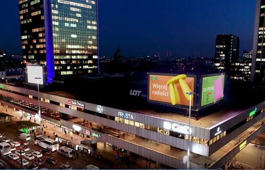 IKEA reklamuje wielką obniżkę cen produktów kampanią "Więcej radości za mniej!"