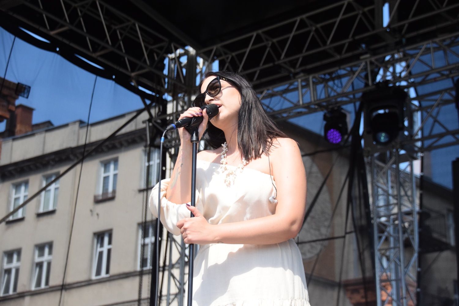 USara Pach