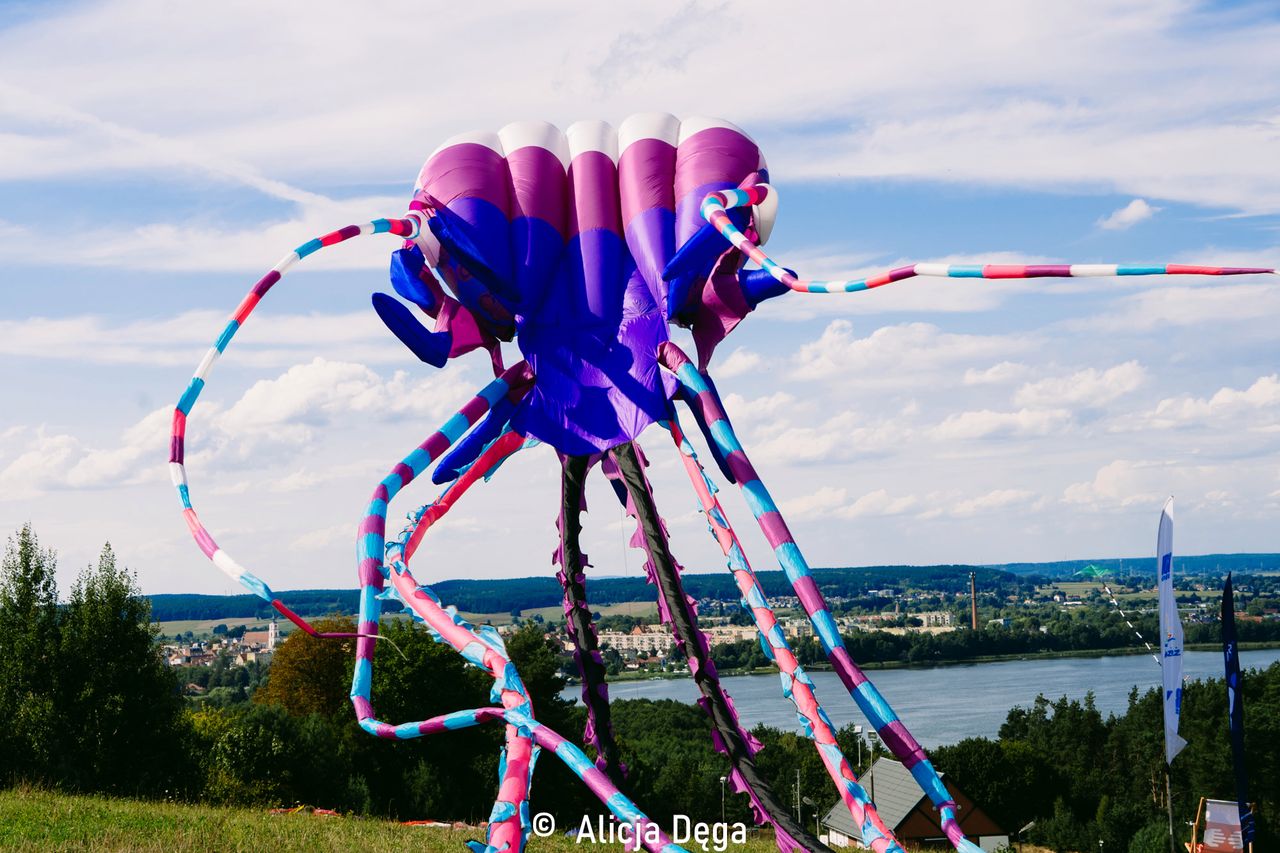 Festiwal Latawców w Chodzieży: Kolorowe widowisko na Stoku Narciarskim