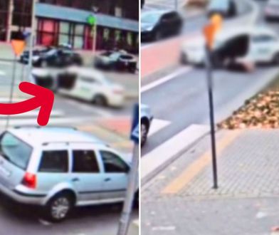 Sceny pod dworcem PKP. Taksówka ruszyła na ulicę bez kierowcy