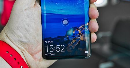 Huawei Mate 20 X. Ubiegłoroczny hi-end doczekał się odświeżonej wersji z 5G