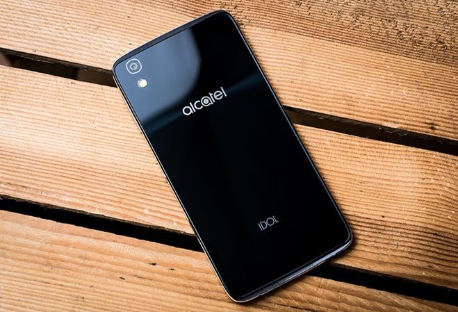 TEST: Alcatel Idol 4, smartfon zapakowany w... wirtualną rzeczywistość