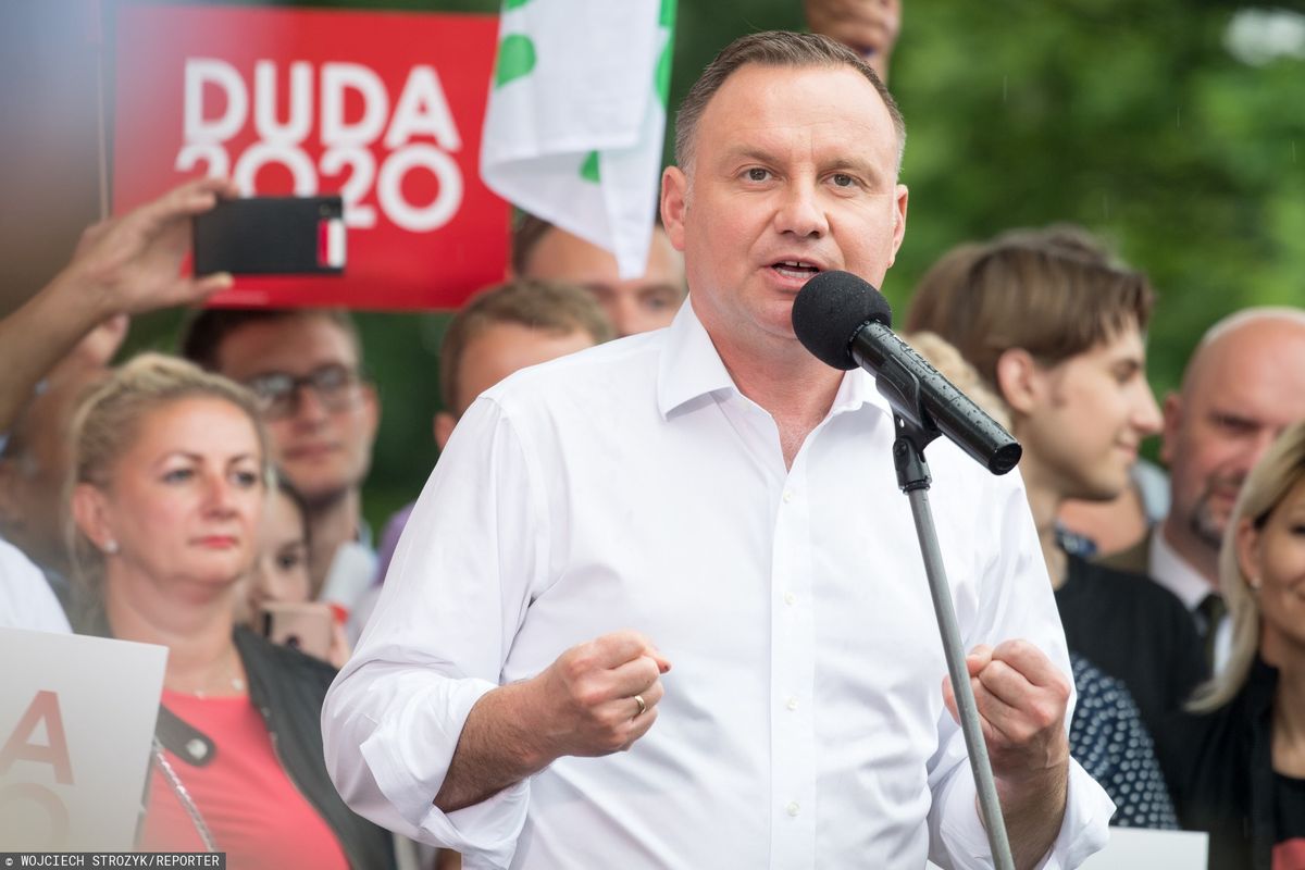 Wybory 2020. Ostre słowa Andrzeja Dudy i polityków PiS. "Fakt" odpowiada na zarzuty