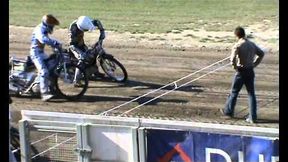 Trening Unii Leszno przed meczem z Betardem Spartą (maj 2011)