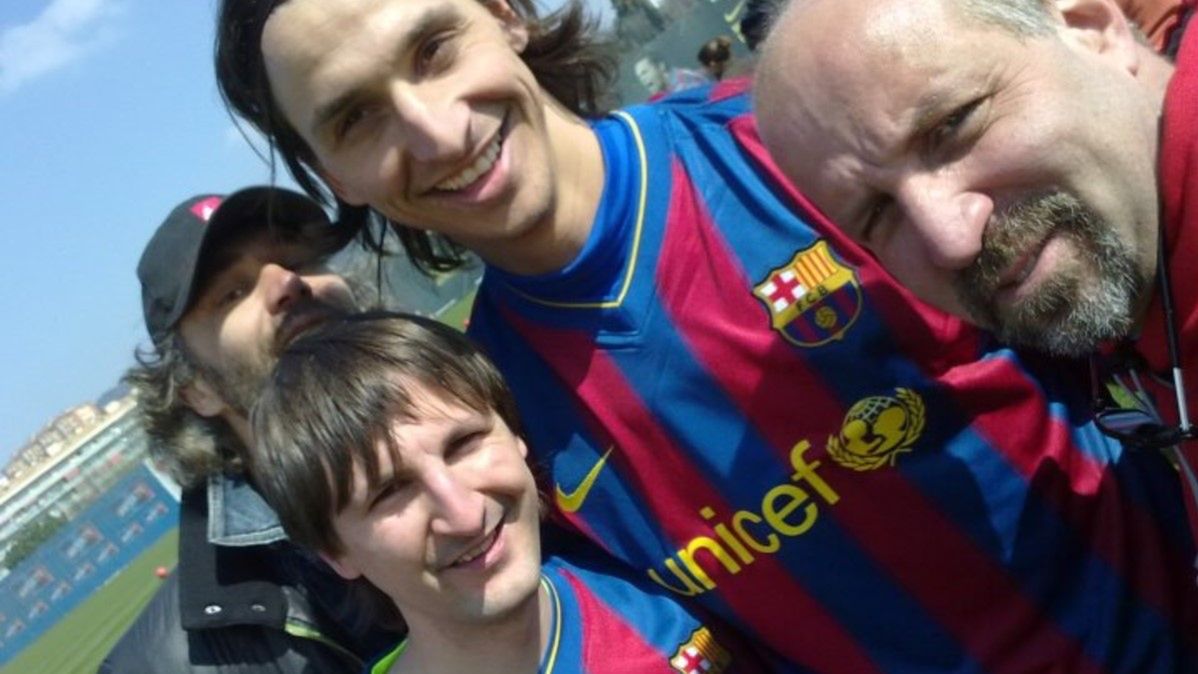 Miguel Martinez na pierwszym planie, obok Zlatan Ibrahimović