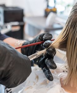 Koronawirus w Polsce. Zakażona fryzjerka w Wieluniu. Miała kontakt z 60 klientami