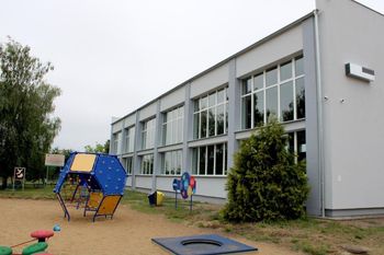 Zakończyła się termomodernizacja szkoły w Dobrzejewicach. Inwestycja kosztowała blisko 4 mln złotych