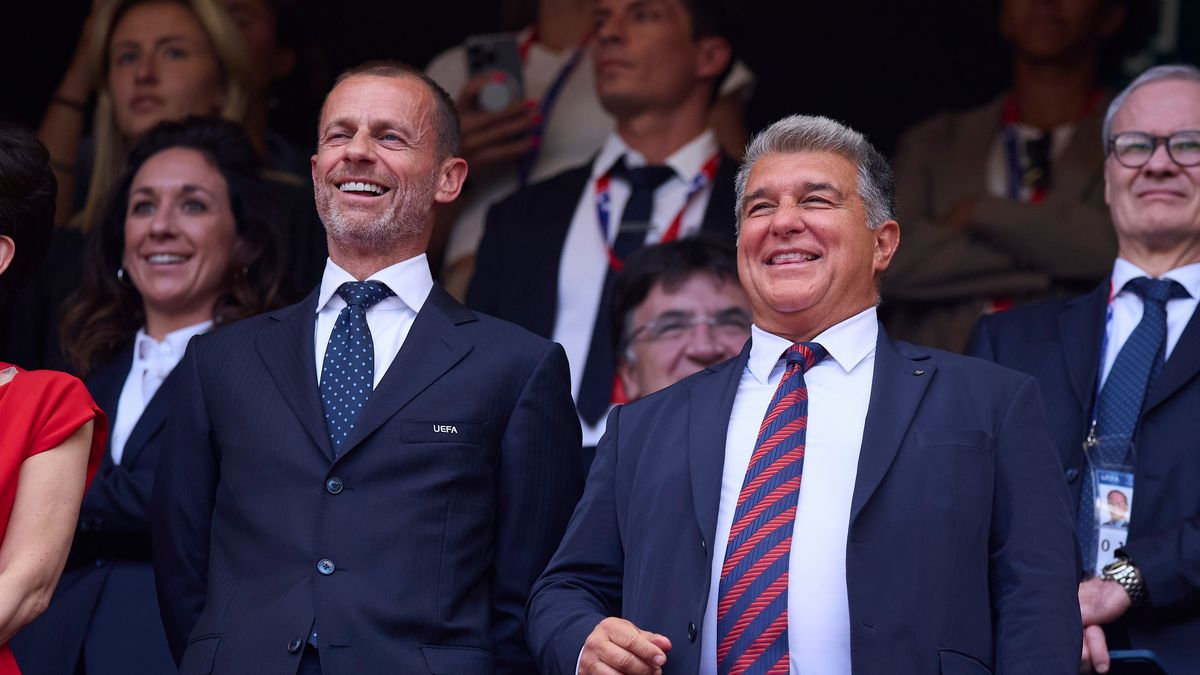 Getty Images / By Ricardo Larreina/Europa Press / Na zdjęciu: Aleksander Ceferin i Joan Laporta