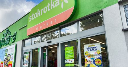 Biedronka i Lidl jeszcze tego nie zrobiły. Stokrotka otwiera sklepy w niedziele niehandlowe