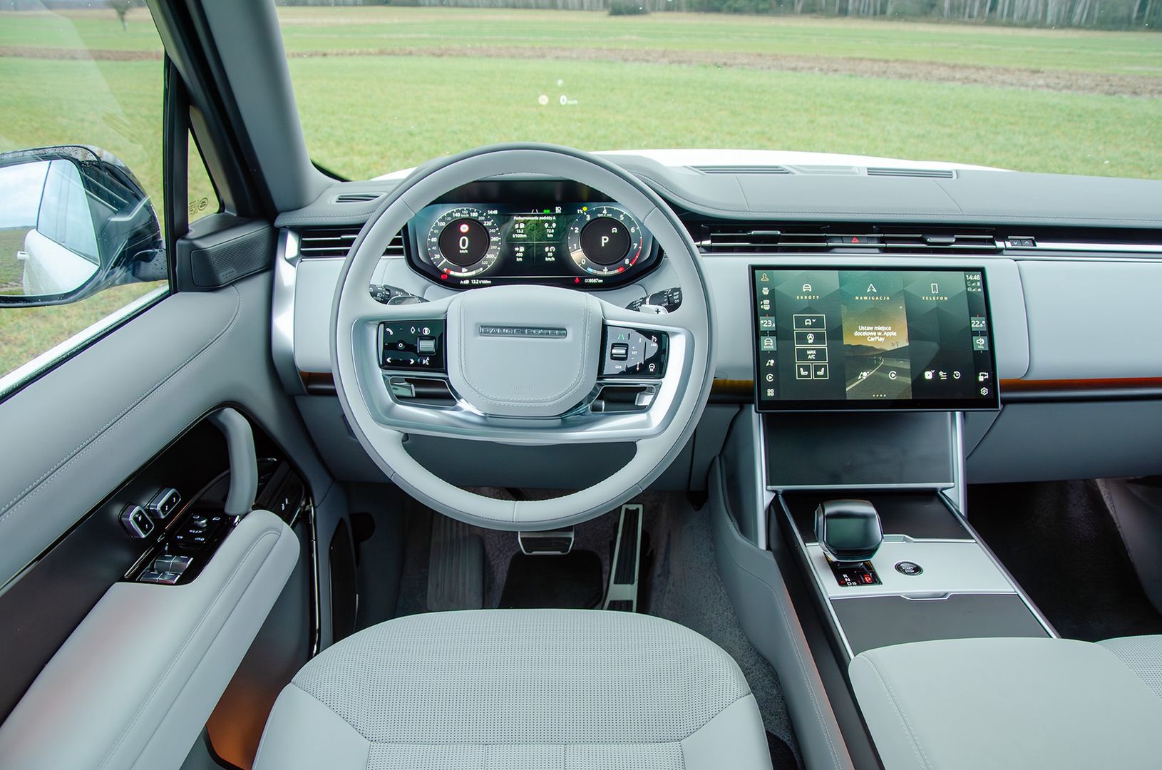 Range Rover P615 LWB