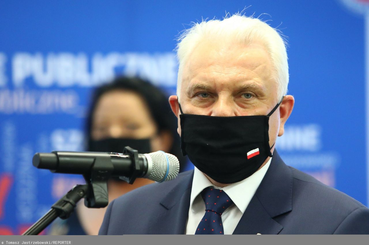 Koronawirus w Polsce. Waldemar Kraska: Trzecia fala zakażeń może nastąpić w styczniu i lutym
