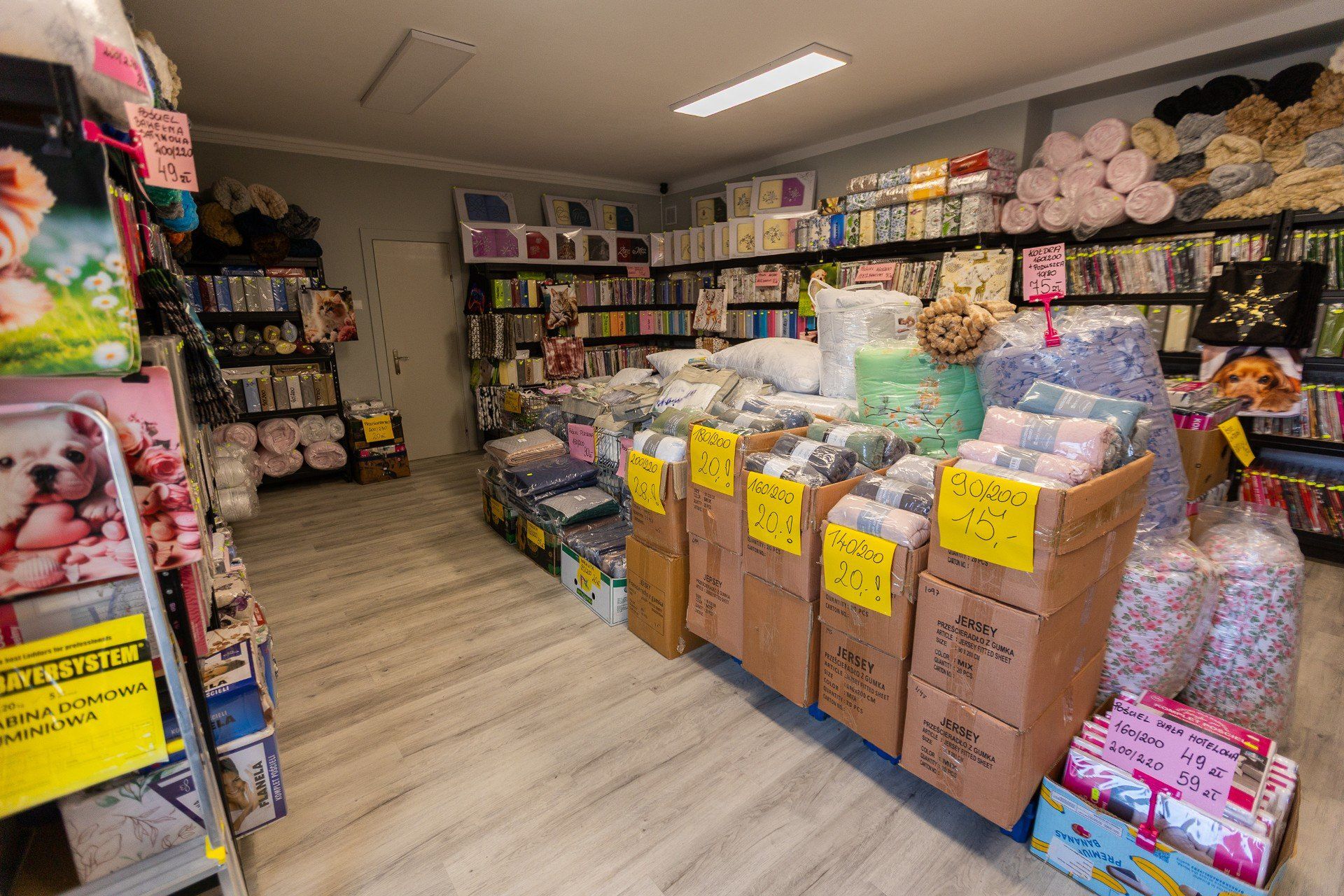 Nowe punkty usługowe otwierają się w Poddębicach!