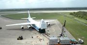 Transport z Wuhan dotarł do Polski. An-124 Rusłan wylądował na lotnisku w Pyrzowicach