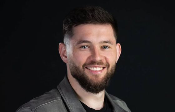 Iberion bez dyrektora wideo