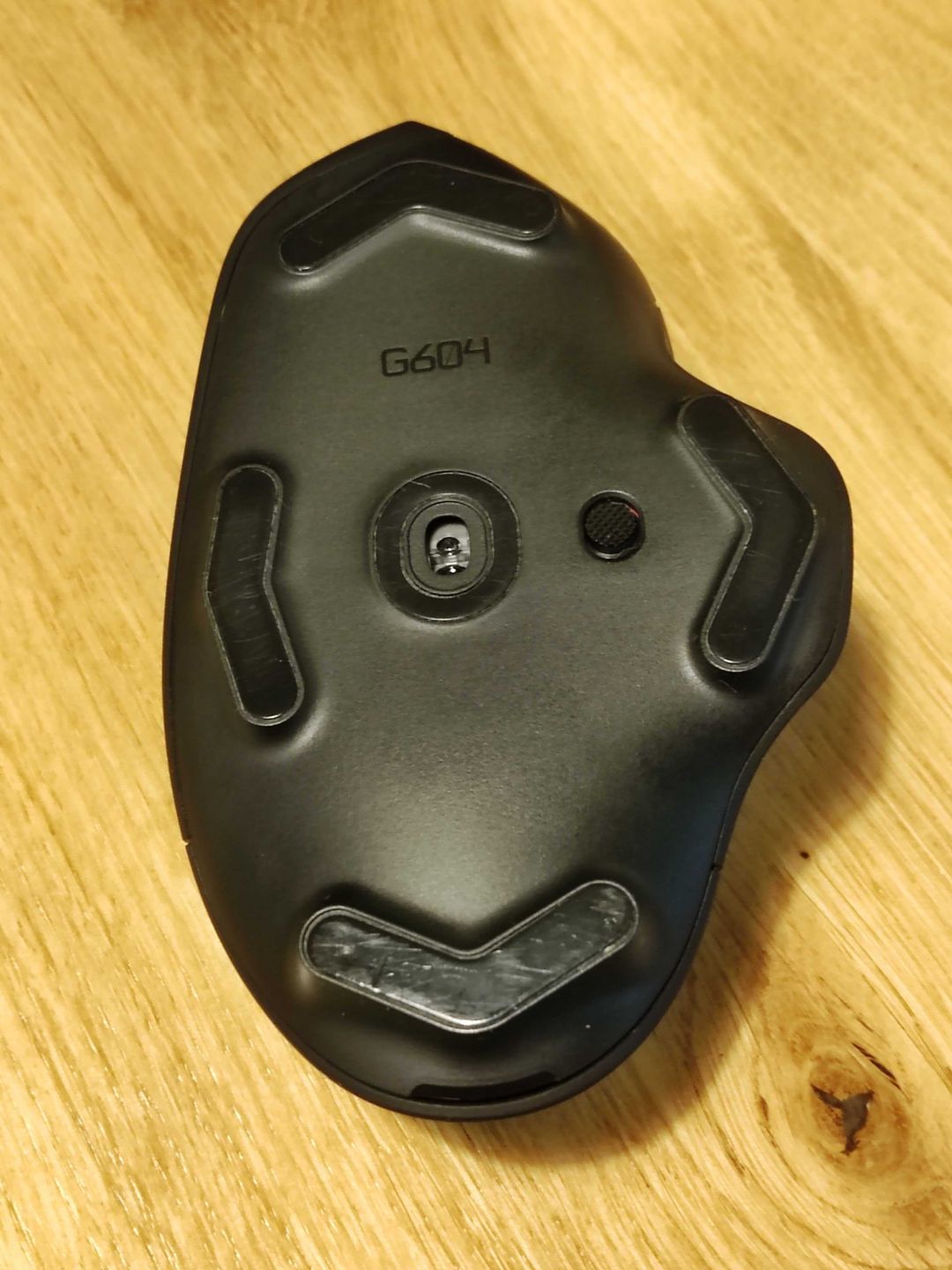 Logitech G604 Lightspeed – recenzja. Bezprzewodowa mysz, na której pograsz i popracujesz 4