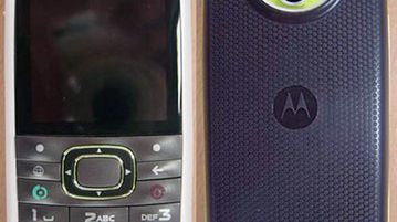Średniobudżetowa Motorola z obsługą sieci 3G 1