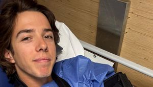 Przekazał wieści ze szpitala. "Przez półtora roku znosiłem ból"