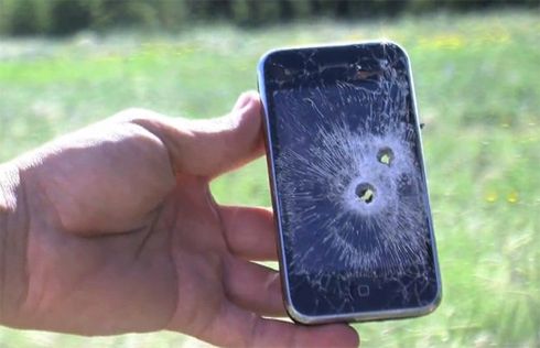 Niezniszczalny włoski iPhone [wideo] 1