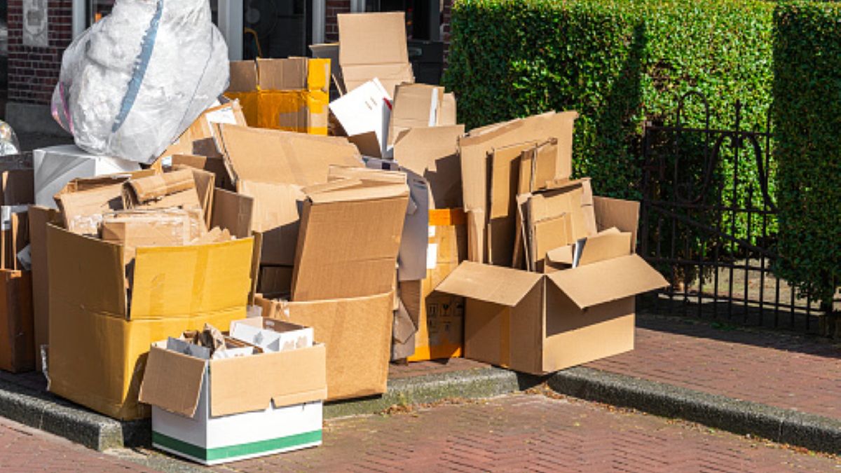 Ze śmietnika wygrzebano bezcenne dokumenty z II wojny światowej (zdjęcie ilustracyjne)