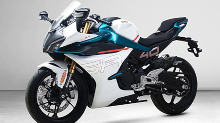 CFMoto 450SR wygląda jak włoski motocykl