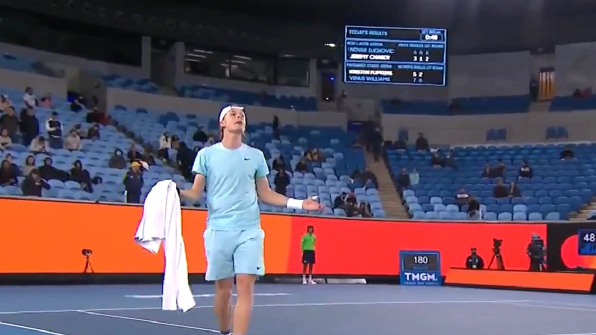 Denis Shapavolov kłótnia