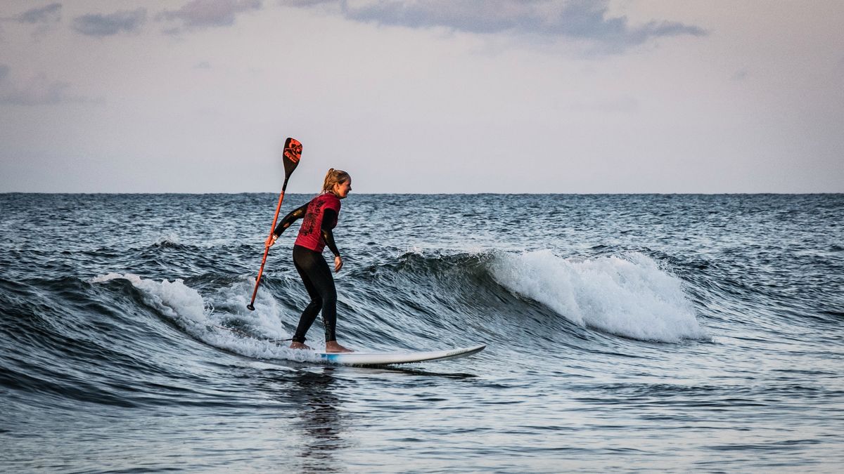 Maja Dziarnowska podczas mistrzostw Polski w SUP Wave 2017