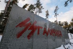 Usunięto część napisów na polskim cmentarzu w Bykowni