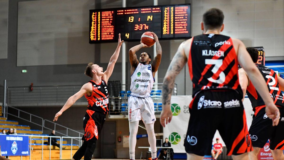 Materiały prasowe / Michał Dubiel / Na zdjęciu: Mike Lewis II