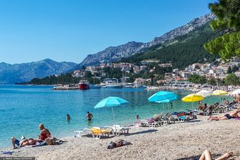 Polak zatrzymany w Chorwacji. Miał fotografować nagie dzieci na plaży