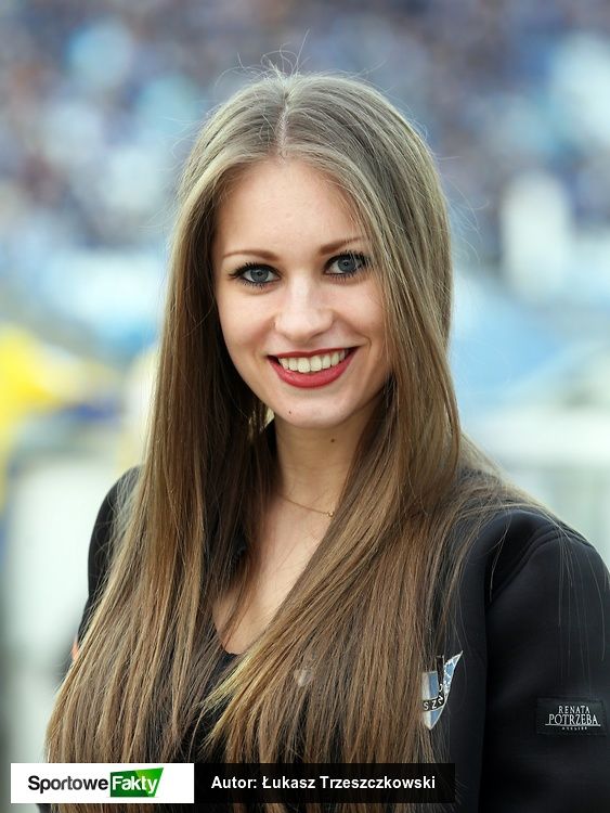 u-el-hostessy-mistrz-w-oto-pi-kne-podprowadzaj-ce-fogo-unii-leszno