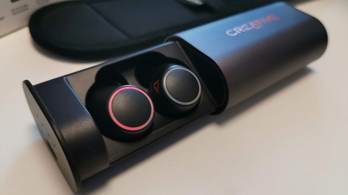 Słuchawki bezprzewodowe Creative Outlier Air Sports w sklepach od 24 czerwca