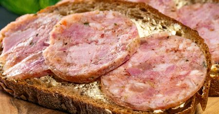 Ten przepis jest w mojej rodzinie od lat. Nie ma Wielkanocy bez tej wędliny