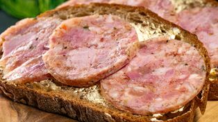 Ten przepis jest w mojej rodzinie od lat. Nie ma Wielkanocy bez tej wędliny