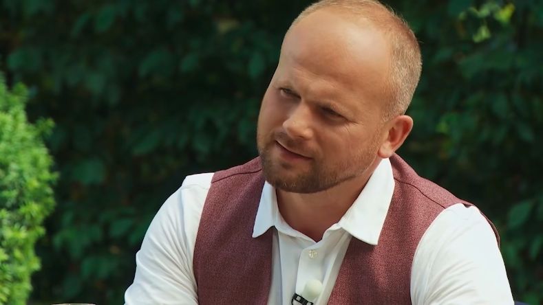 Afera w "Rolniku". Poszło o "świeżość" zdjęć