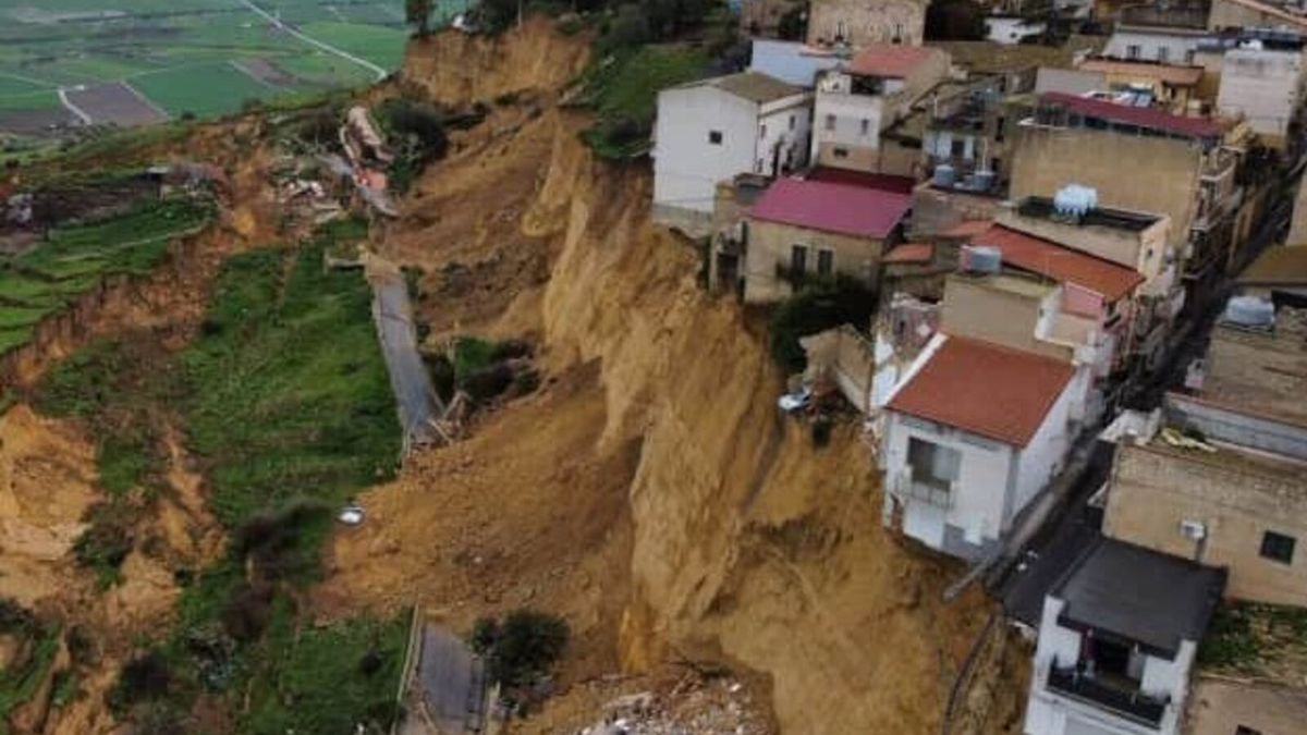 Cyklon Harry uderzył we Włochy.
