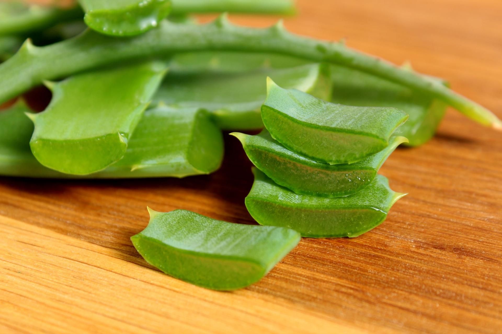 aloe vera d Aloe Vera Drink: Original 16.9 fl.oz main image 0