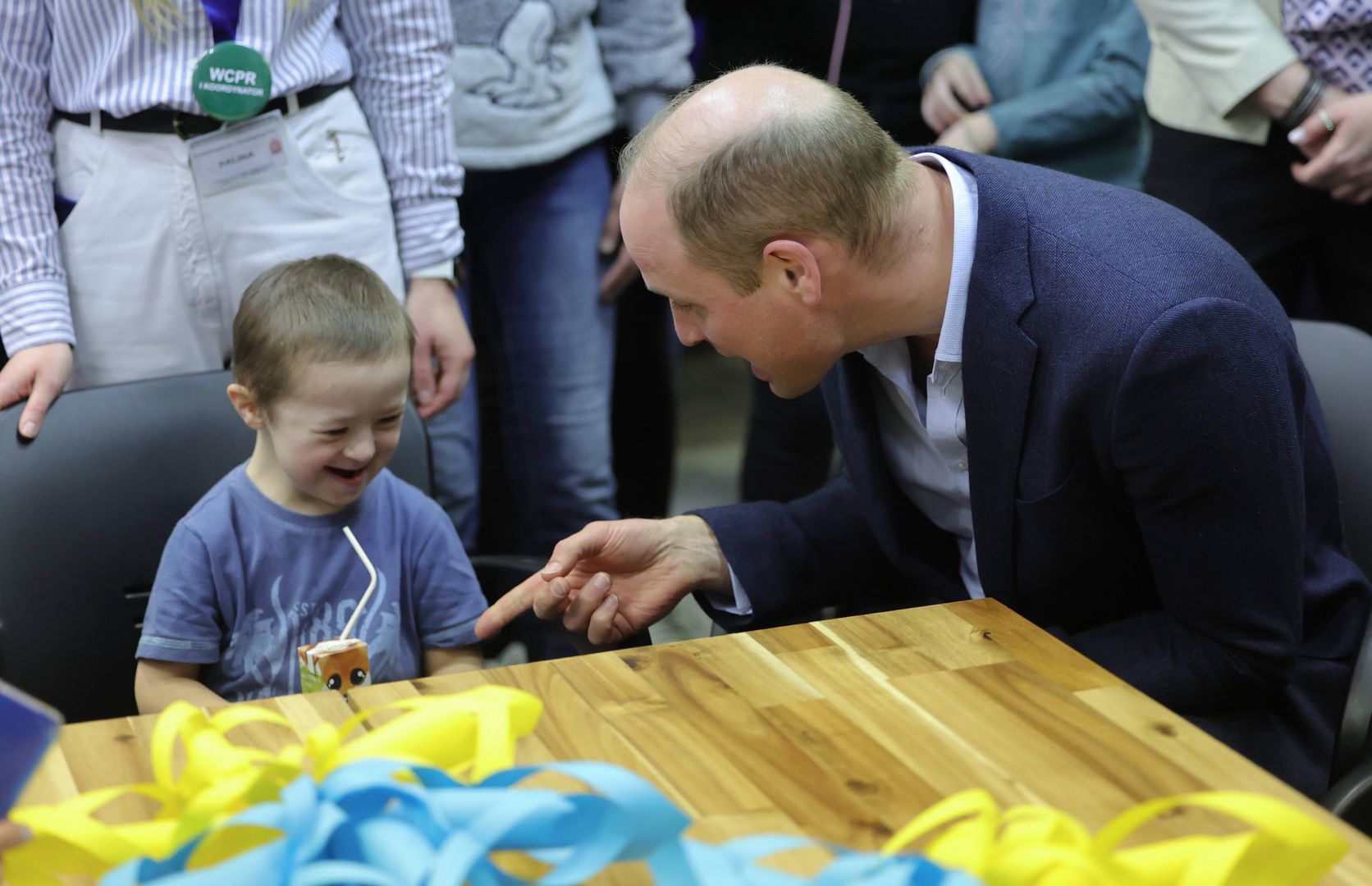 Książę William spotkał się z uchodźcami w Warszawie