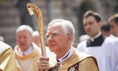 Abp Marek Jędraszewski odprawił mszę. Wcześniej miał kontakt z zakażonym?