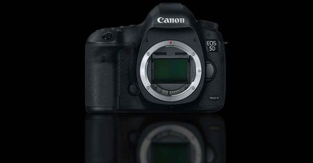 Canon EOS 5D Mark IV na horyzoncie. Oto wszystko, co o nim wiemy