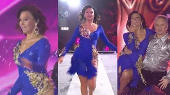 Anna Popek zaprezentowała KOCIE RUCHY w kusej sukience podczas sylwestra TV Republika (FOTO)