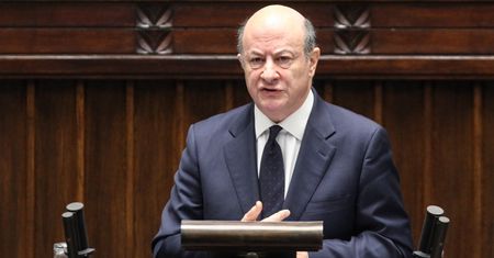 Rostowski: priorytetem rządu jest walka z kryzysem
