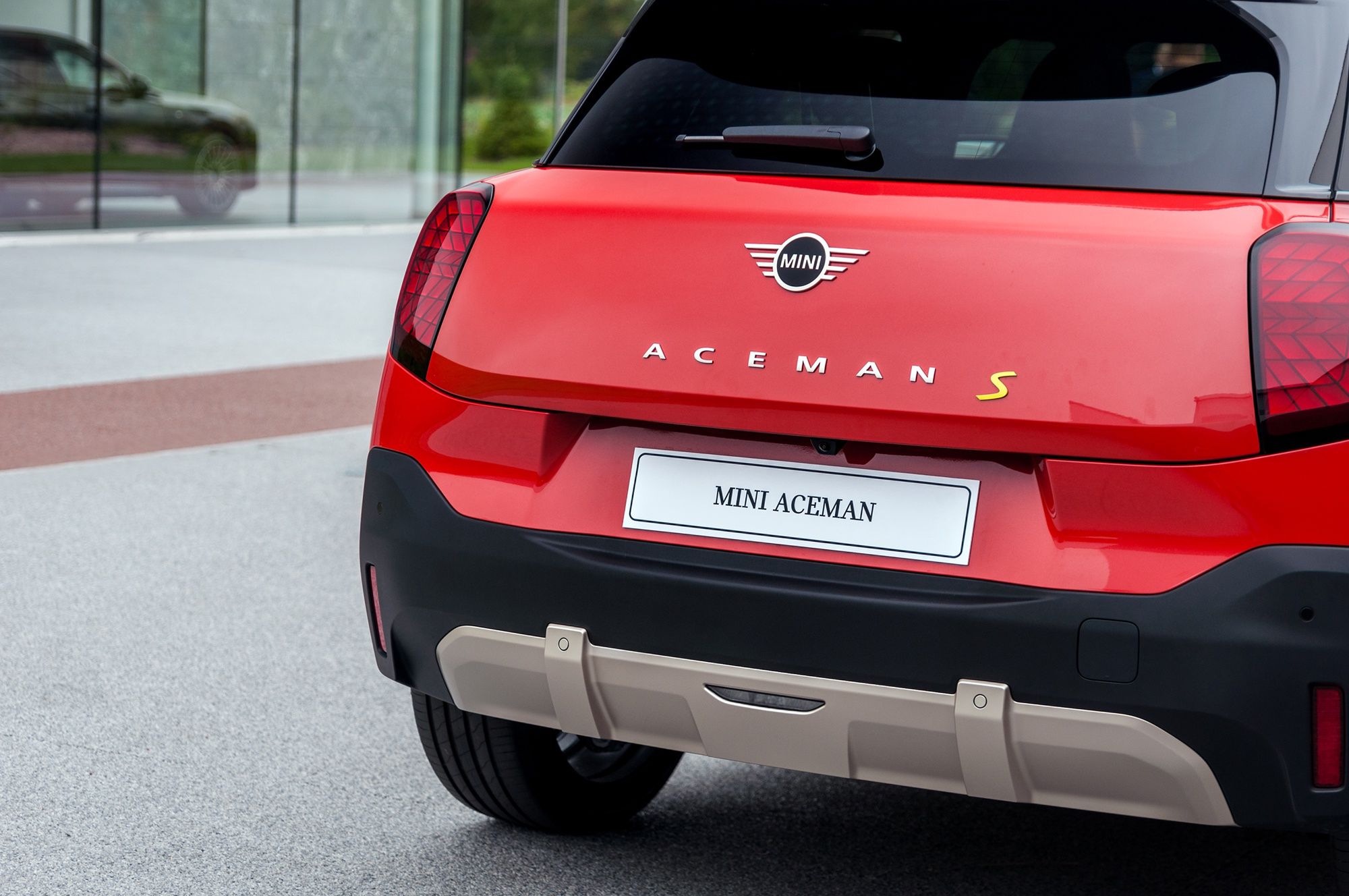 Premiera BMW X3, Serii 1 i Mini Aceman w Dune House