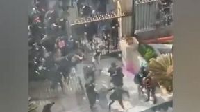 Dantejskie sceny. Kibice zaatakowali siedzibę sponsora, niszczyli wszystko (wideo)